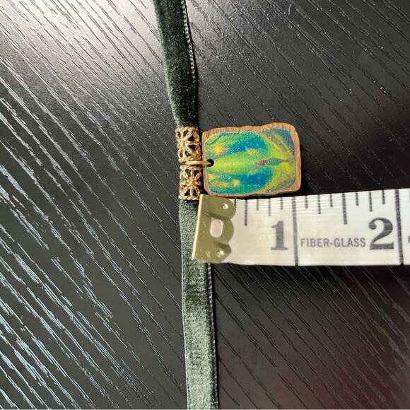 Handmade Velvet Choker Necklace with Woodland Fairy Pendant - Picture 5 of 6